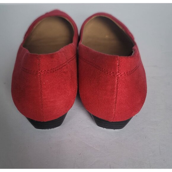 CL by Laundry Saleema Suede Ballet Flats Shoes in Chili Red. Size 9 - Picture 3 of 7
